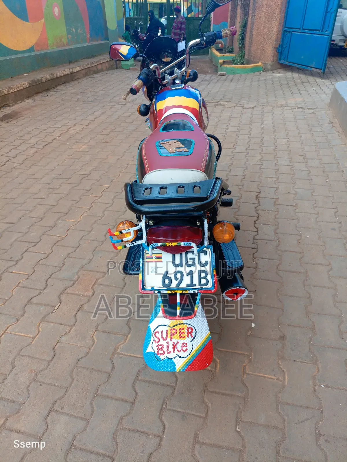 Bajaj Boxer 125 2025 Red