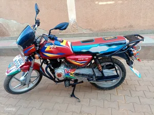 Bajaj Boxer 125 2025 Red