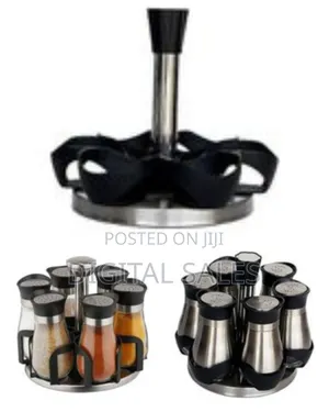 7-in-1 Spice Storage Set With Rotating Rack