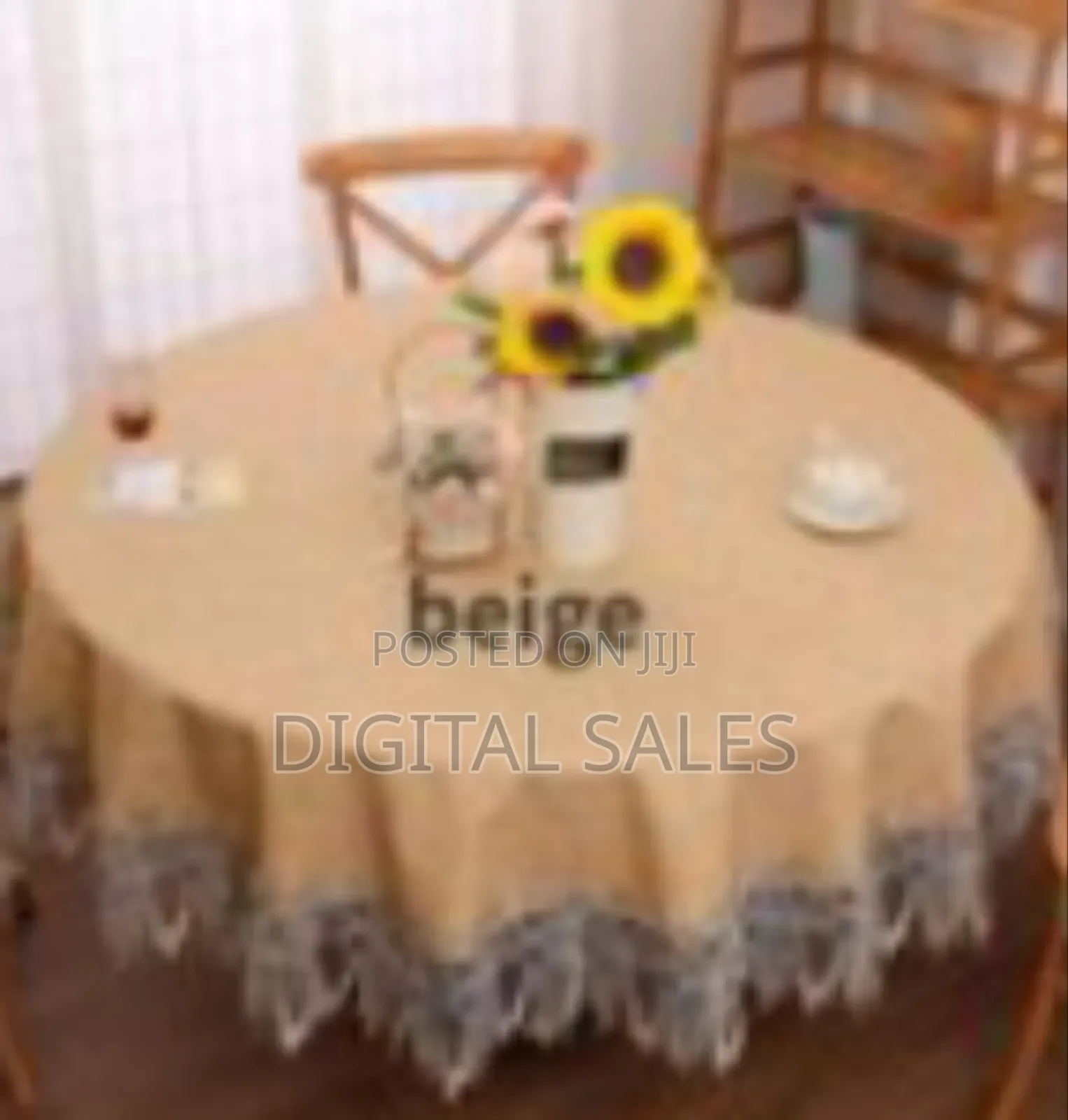 Elegant Round Tablecloth With Decorative Lace Trim - Multicolor