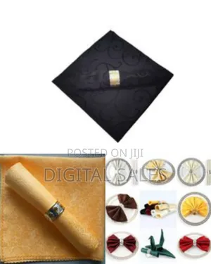 Assorted Luxury Jacquard Fabric Dinner Napkins With Gold-Tone Rings