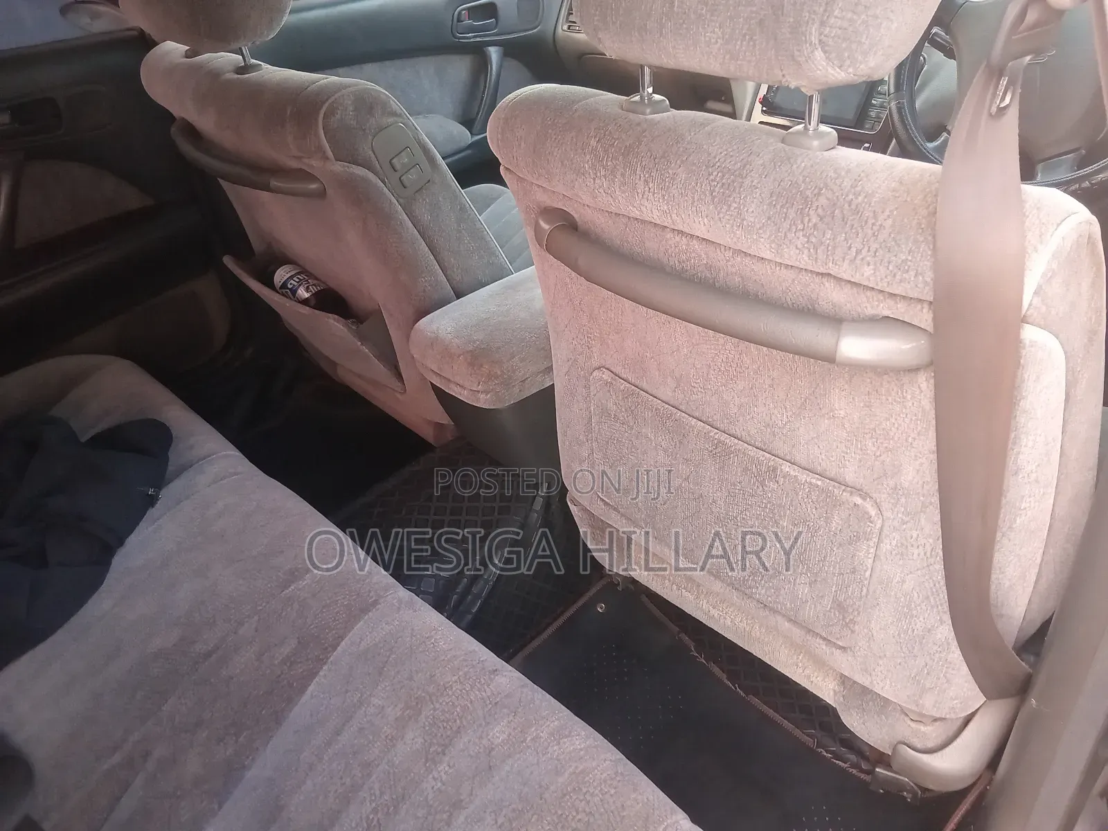 Toyota Crown Majesta 2000 Blue