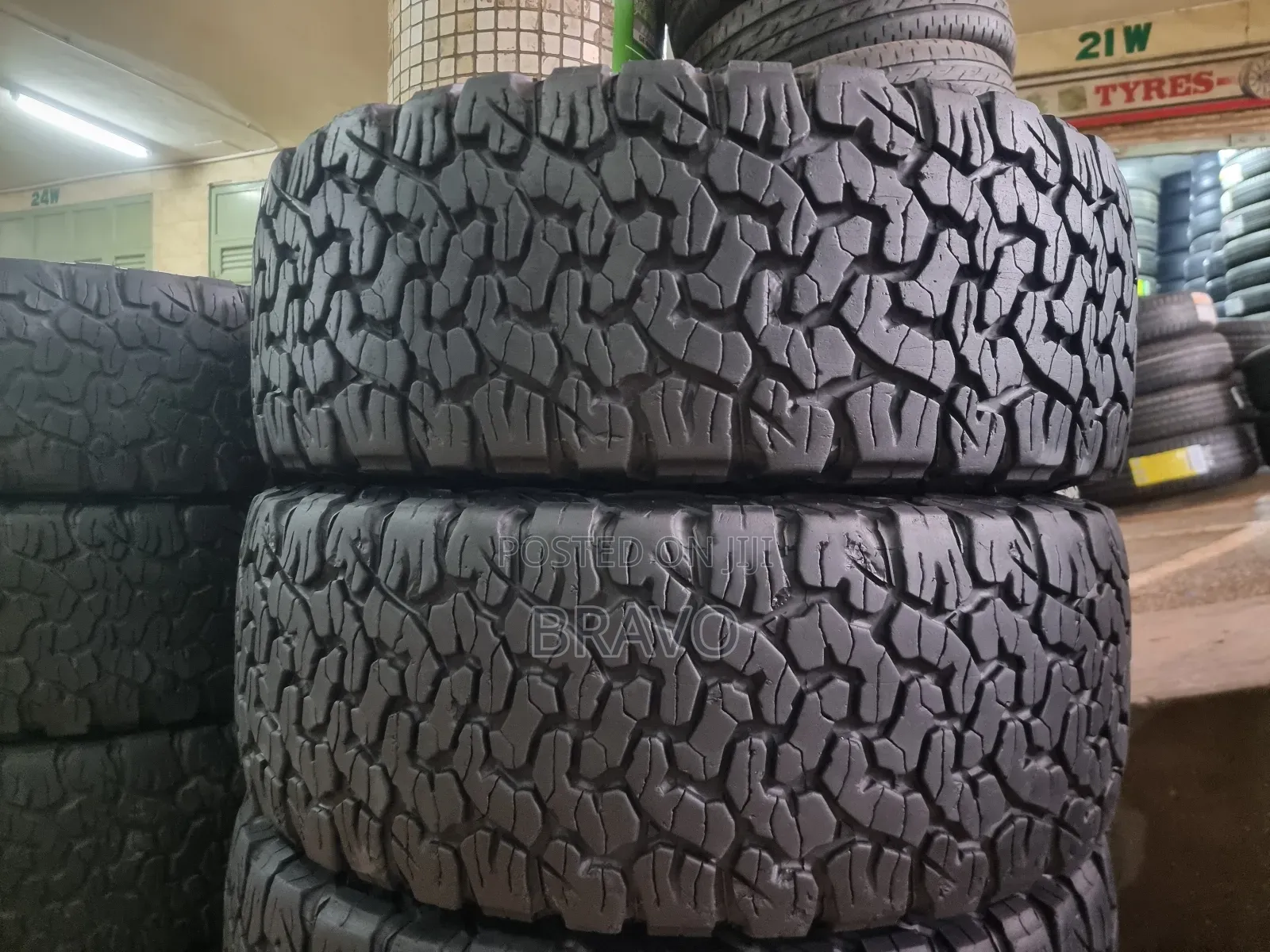 265/60r18 Bf Goodrich for Benz, Land Cruiser.