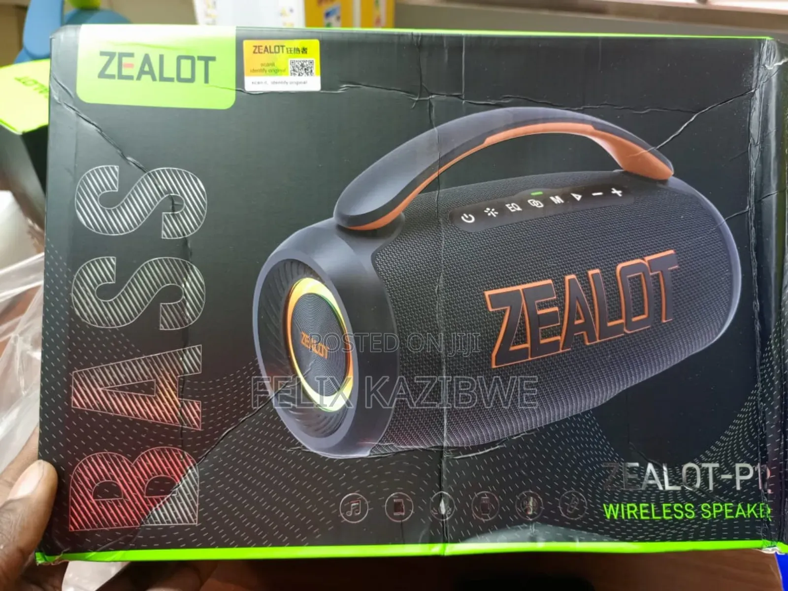 Zealot P12.