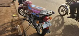 TVS HLX 125 2023 Red