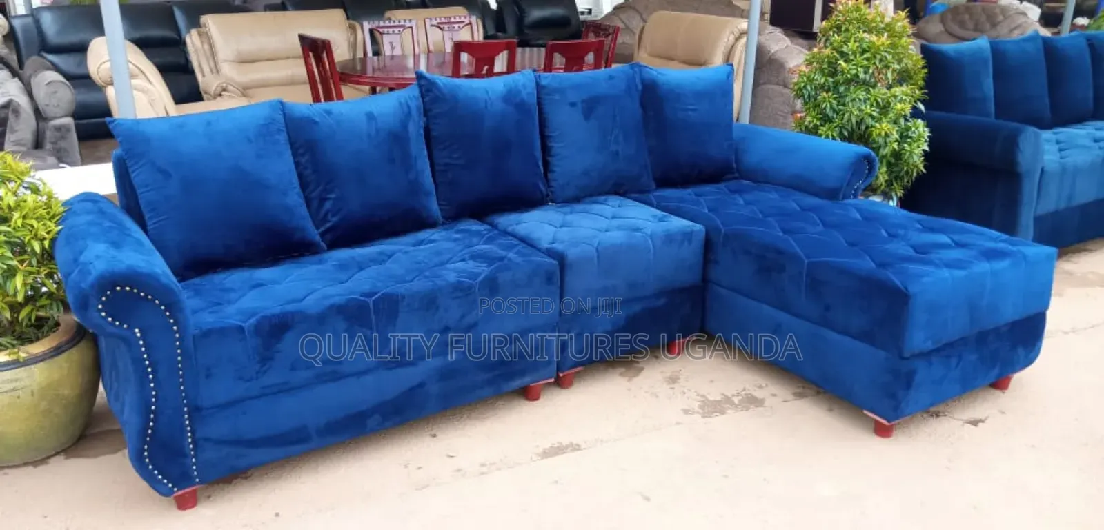 5 Seater Tufted Valvet Chaise Sofa Set