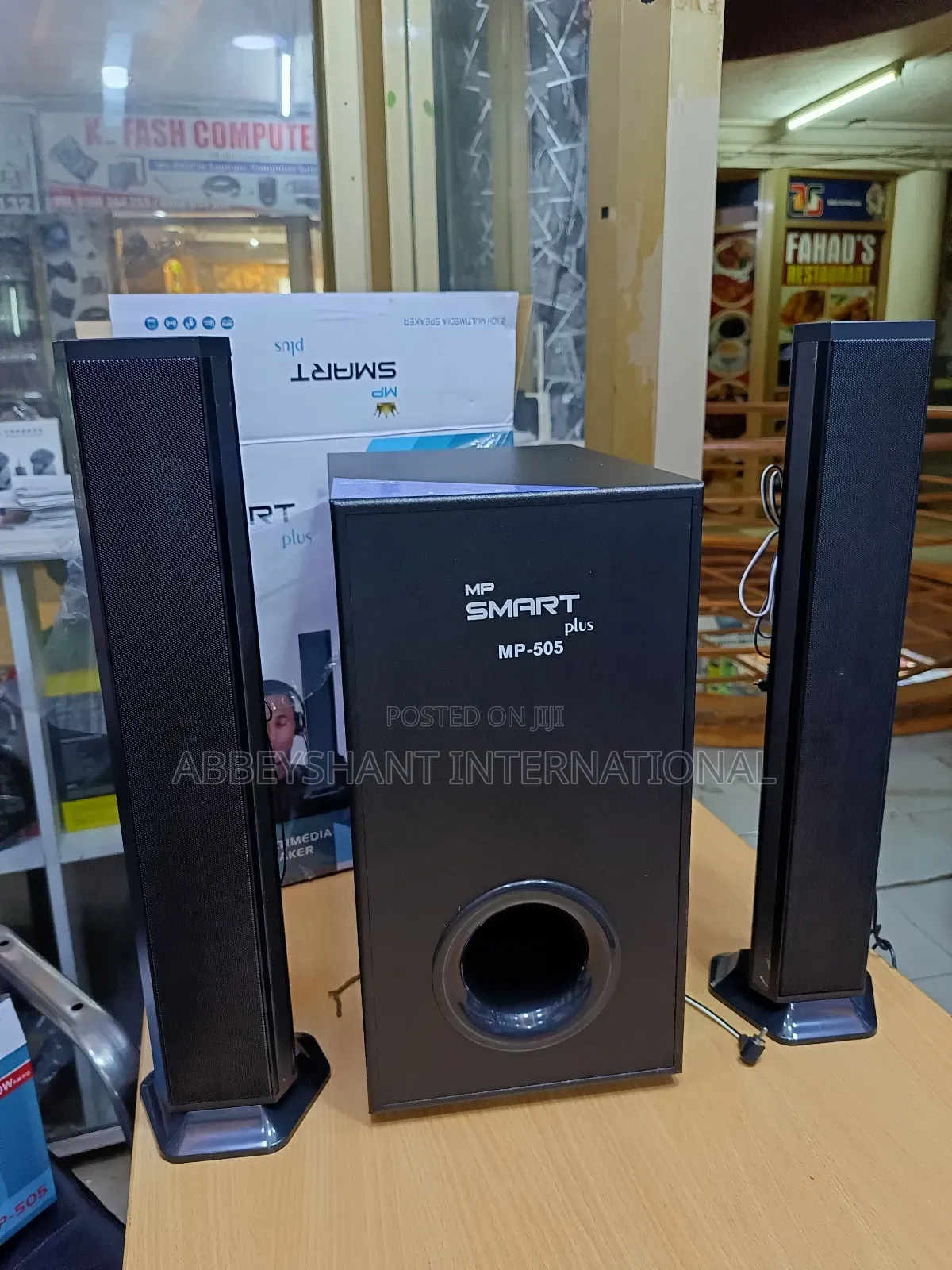 2.1 Channel Soundbar System/Subwoofer.