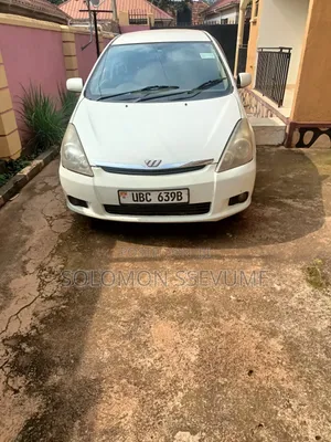 Toyota Wish 2004 White