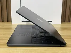New Laptop Apple MacBook Air 2022 M2 16GB Intel Core M2 SSD 256GB