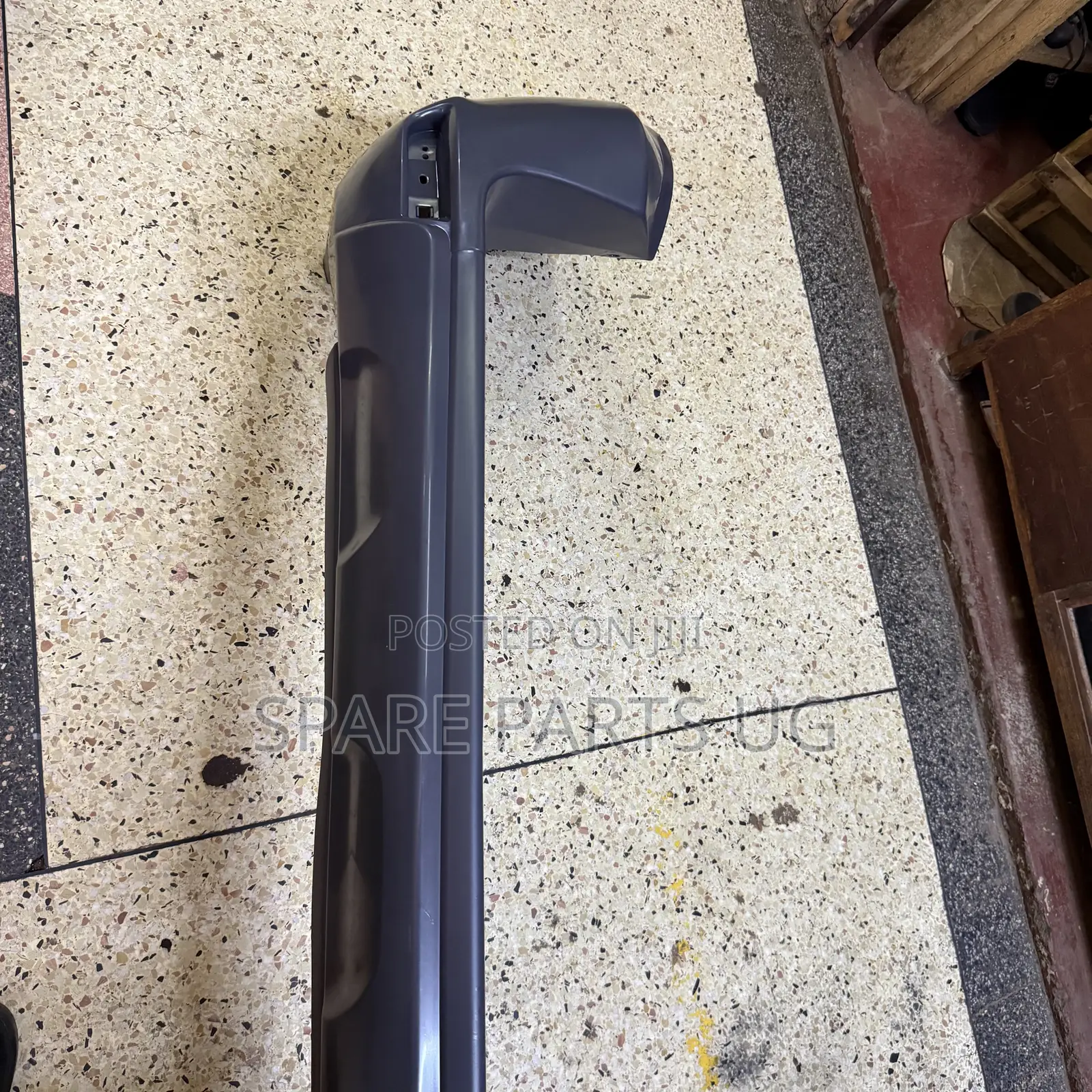 Toyota Vanguard Rear Bumper