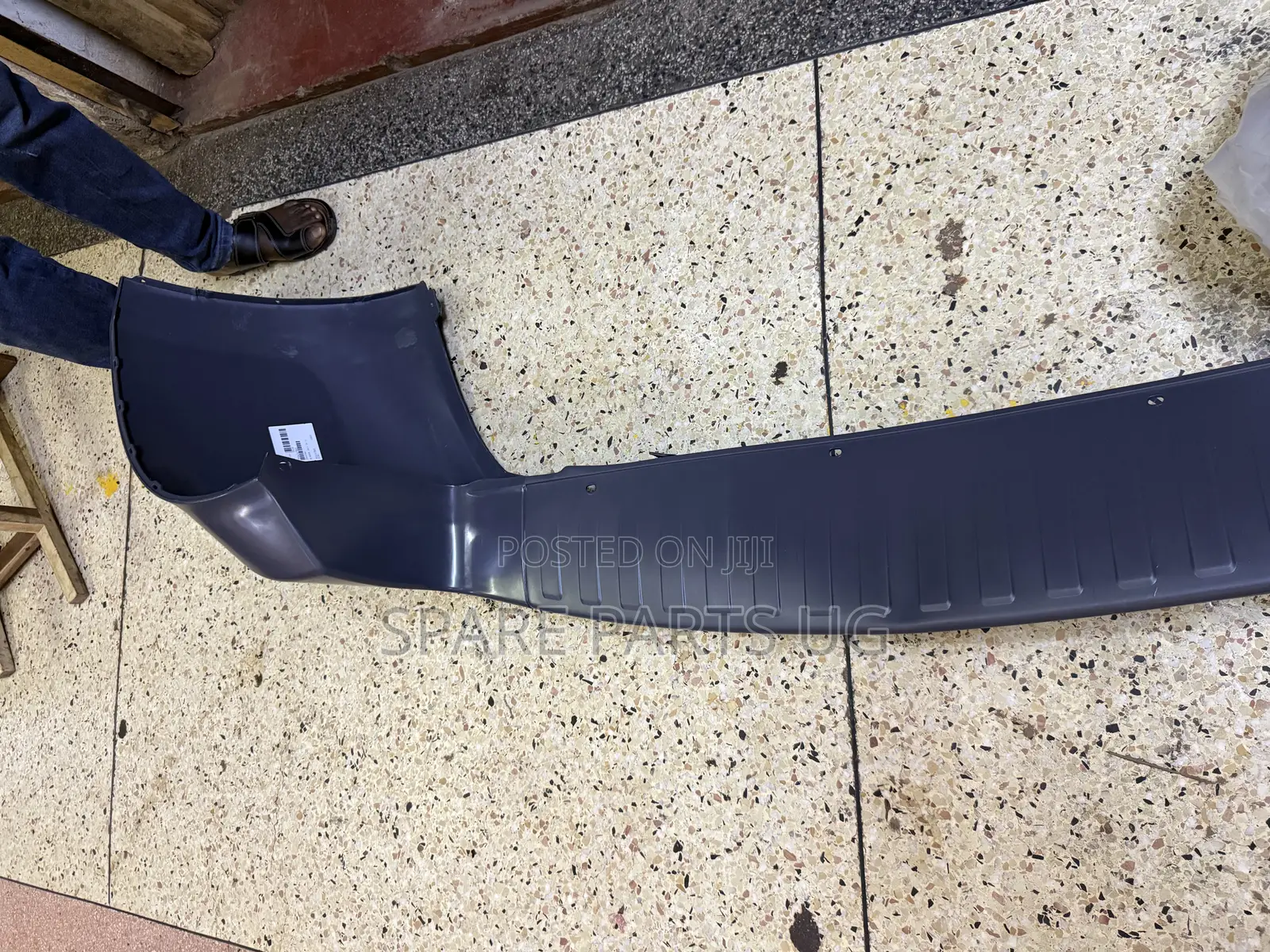 Toyota Vanguard Rear Bumper