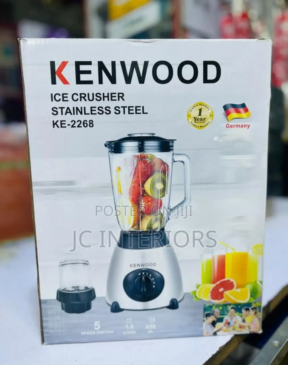 Kenwood Glass Blender at 100,000
