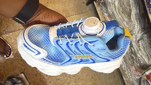 Bobdog Sneakers