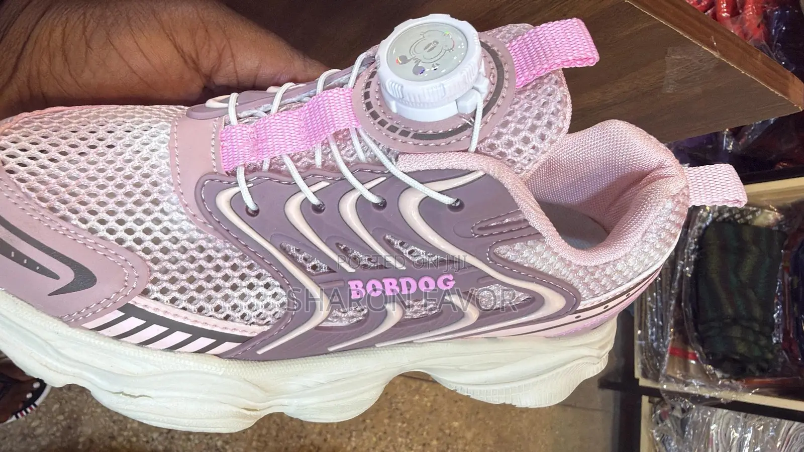 Bobdog Sneakers