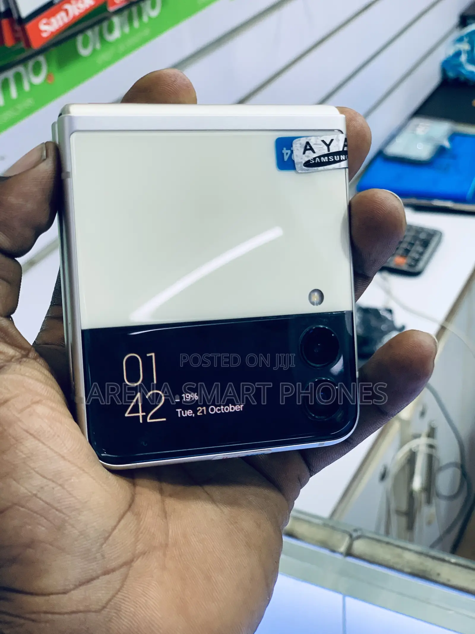 Samsung Galaxy Z Flip 3 128 GB Gold