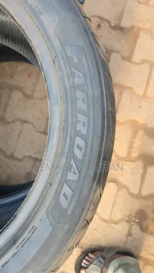 285/45r22 Mercedes-Benz Benz,Bmw Audi,Landcruiser, Lexus Tyres