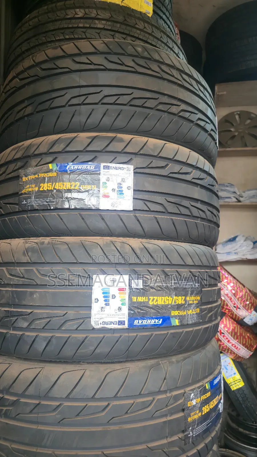 285/45r22 Sport Tyres