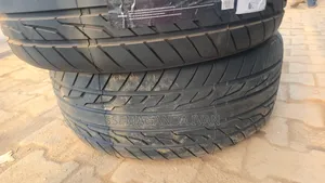 285/45r22 Lexus Sport Tyrez