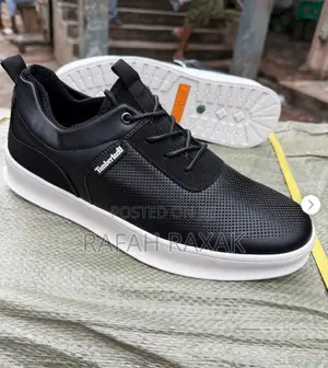 New Classic Black/White Timberland Men’S Casual Sneakers