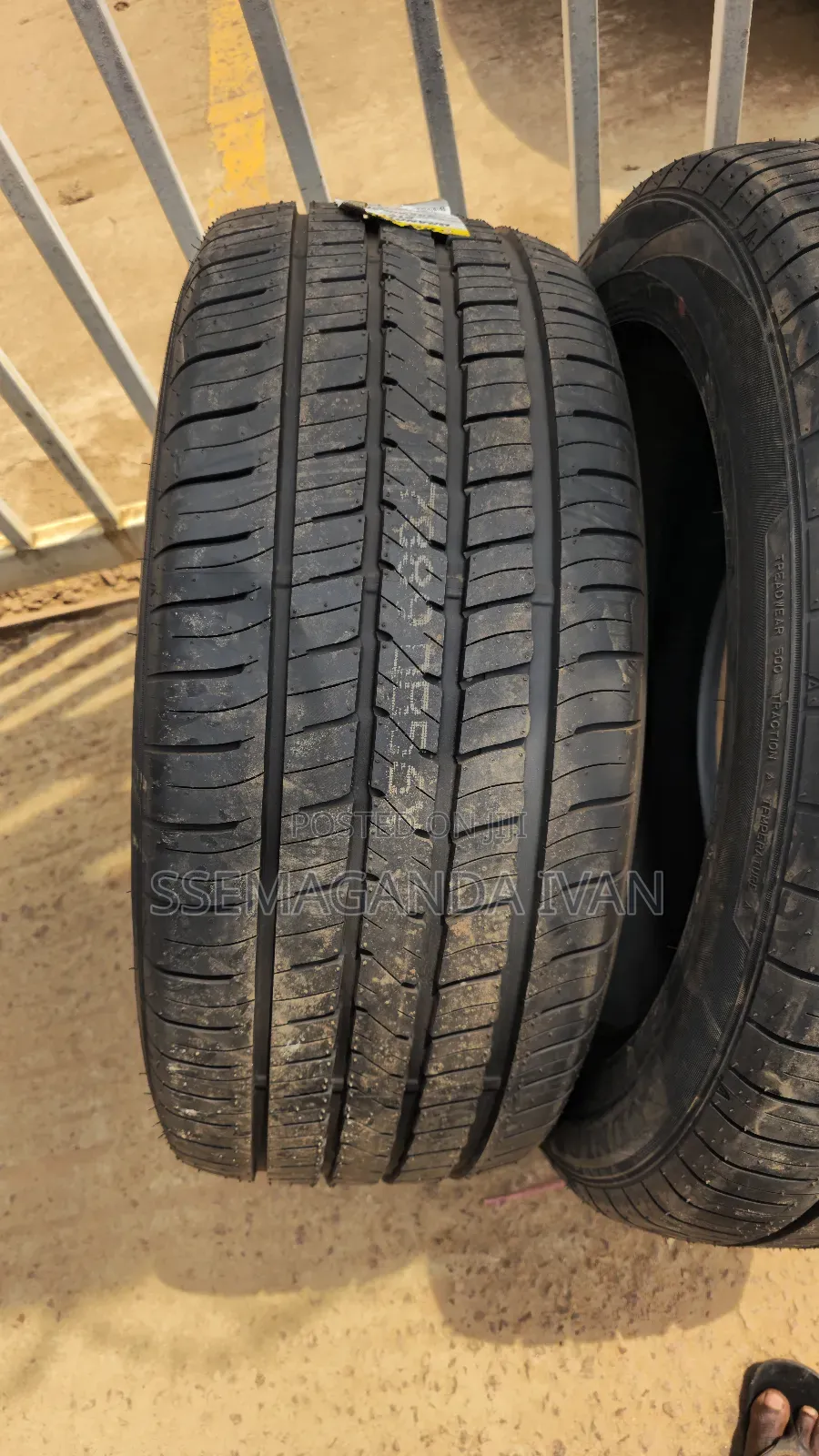 285/50r20 Landcruiser Dunlop Grandrek Pt5 Tyres Japan Made