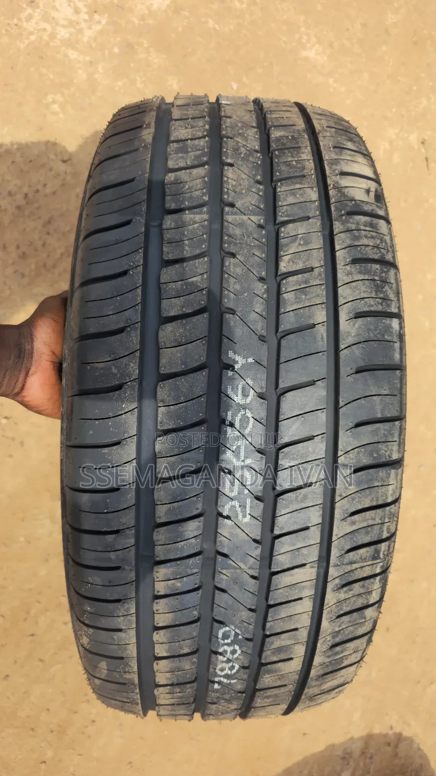 285/50r20 Landcruiser Dunlop Grandrek Pt5 Tyres Japan Made
