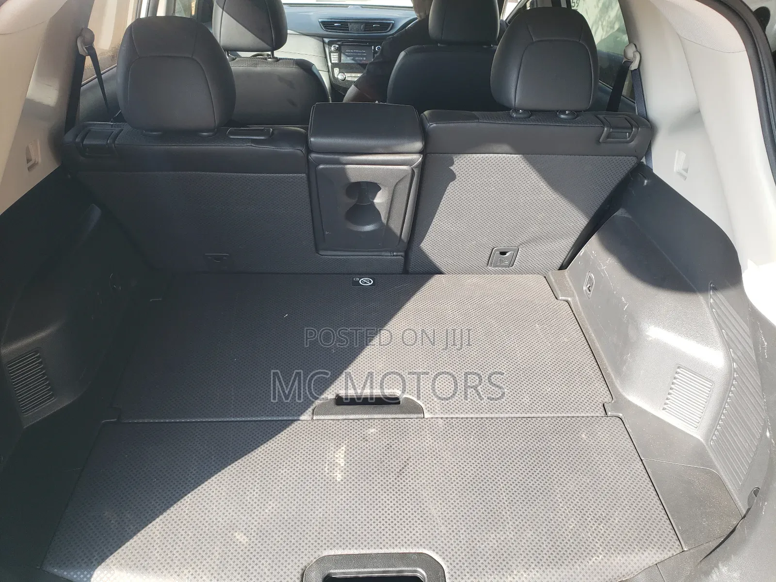 Nissan X-Trail 2.0 Petrol AWD 2017 White