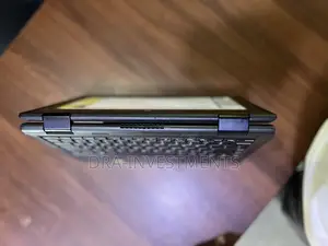Laptop Lenovo Yoga 11e 4GB Intel Celeron HDD 500GB