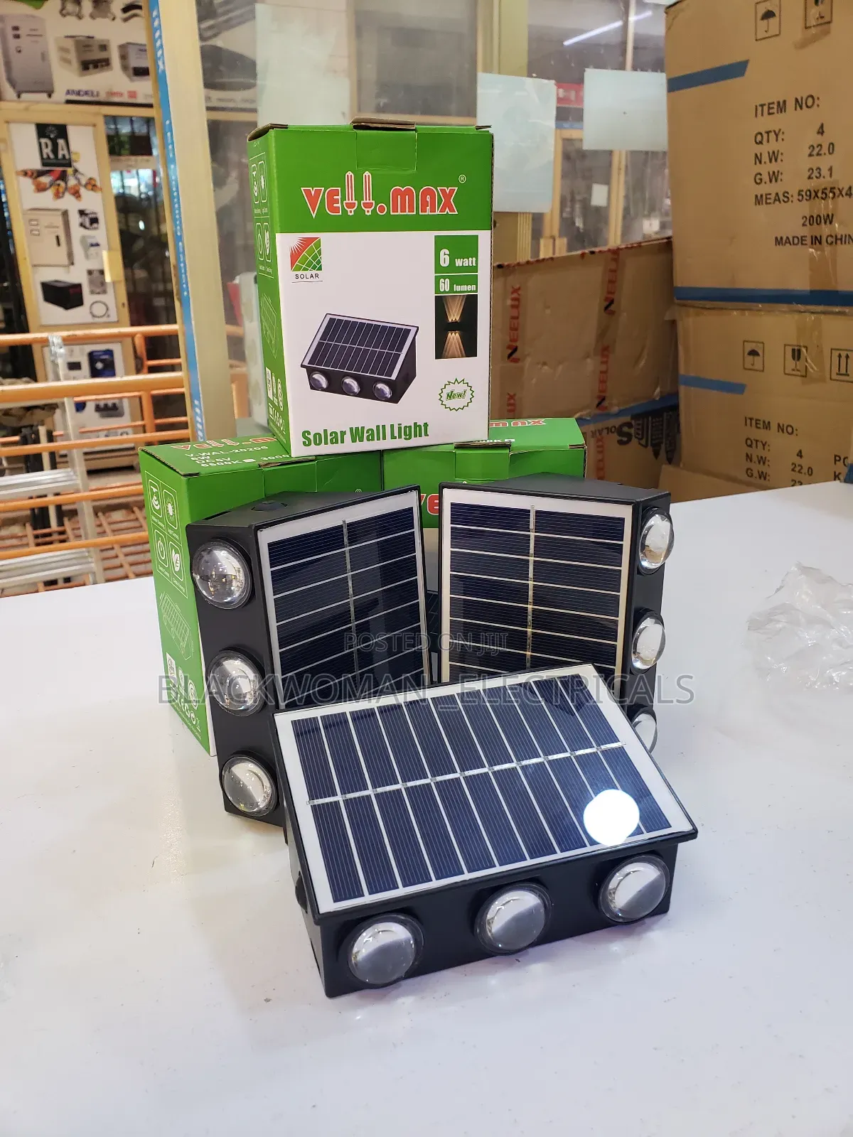 Solar Wall Light in Warm Color
