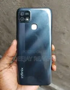 Infinix Hot 10 64 GB Black