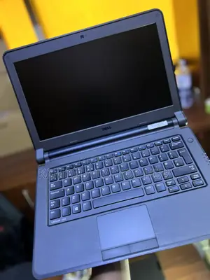Laptop Dell Latitude 13 3340 8GB Intel HDD 500GB