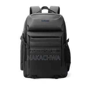Its Ablack Back Pack Bag
