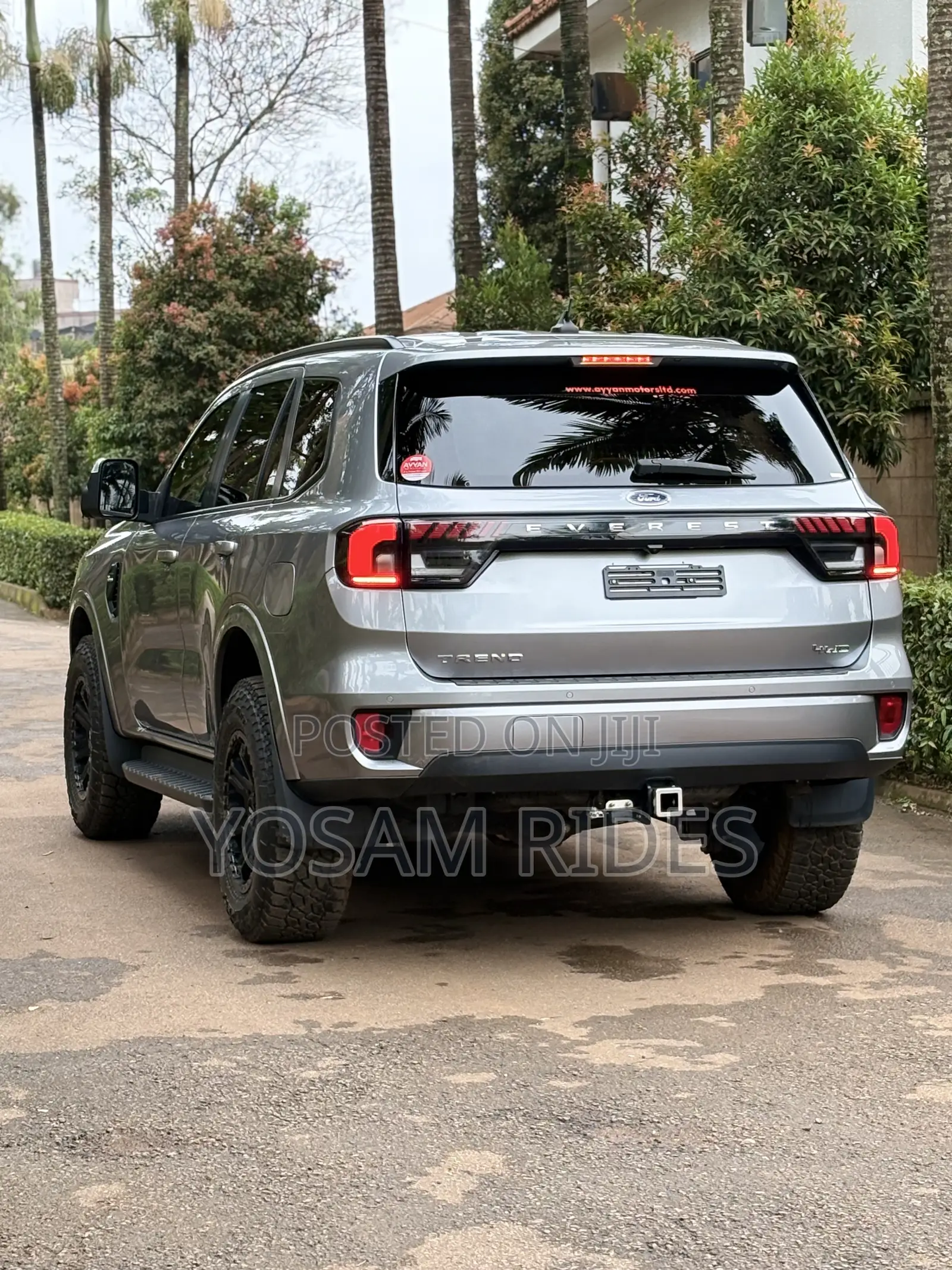 Ford Everest 2022 Silver