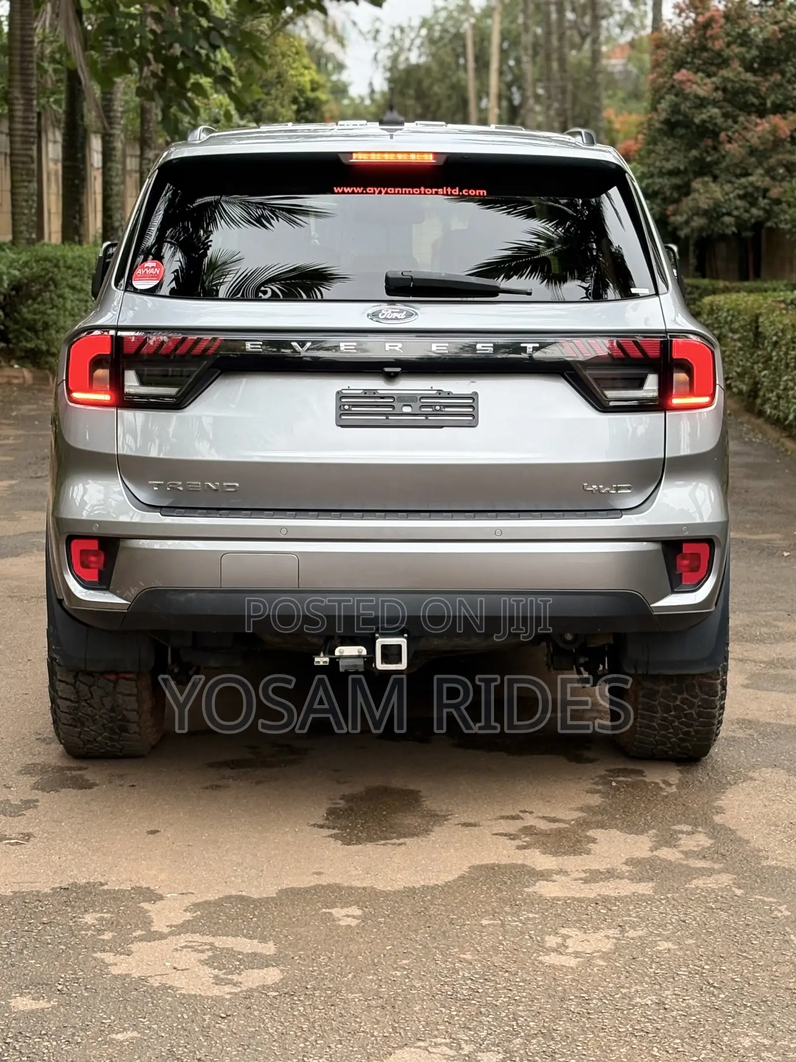 Ford Everest 2022 Silver