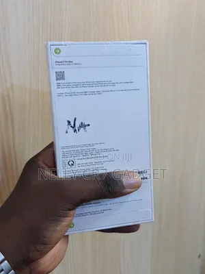 New Apple iPhone 17 Pro Max 1 TB Silver