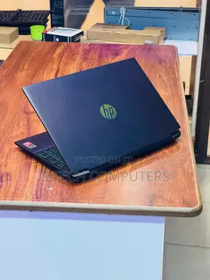 New Laptop HP Pavilion 15 8GB AMD Ryzen 5 SSD 256GB