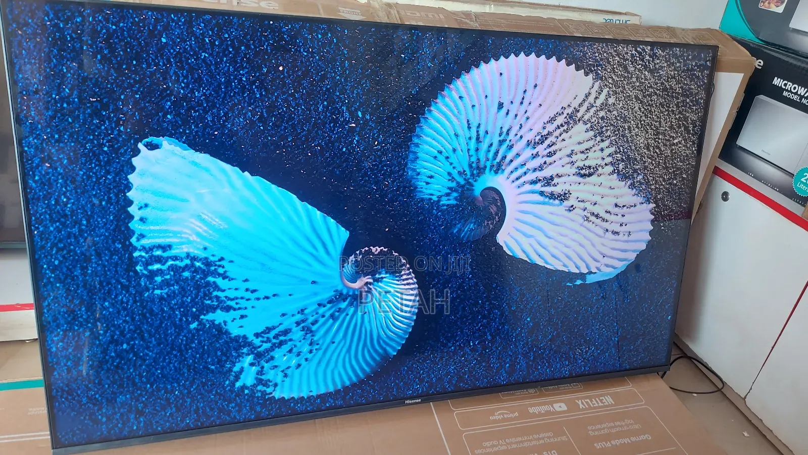 Hisense 55 Inches Flat Screen Tv