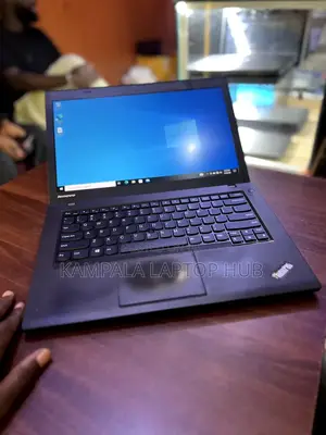 Laptop Lenovo ThinkPad T440 4GB Intel Core I5 HDD+SSD 512GB