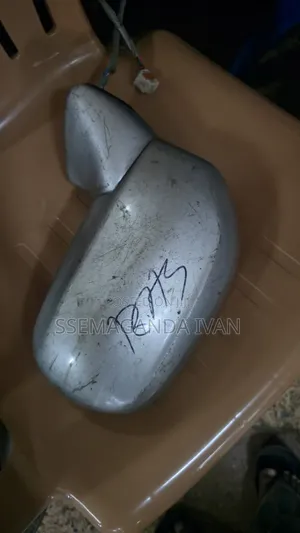 Mazda Premacy Sidemirror 2002