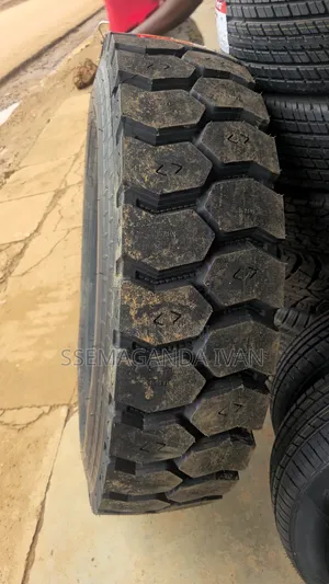 1200r20 Roriger Mudgrip Tyres With 24 Ply Ratings