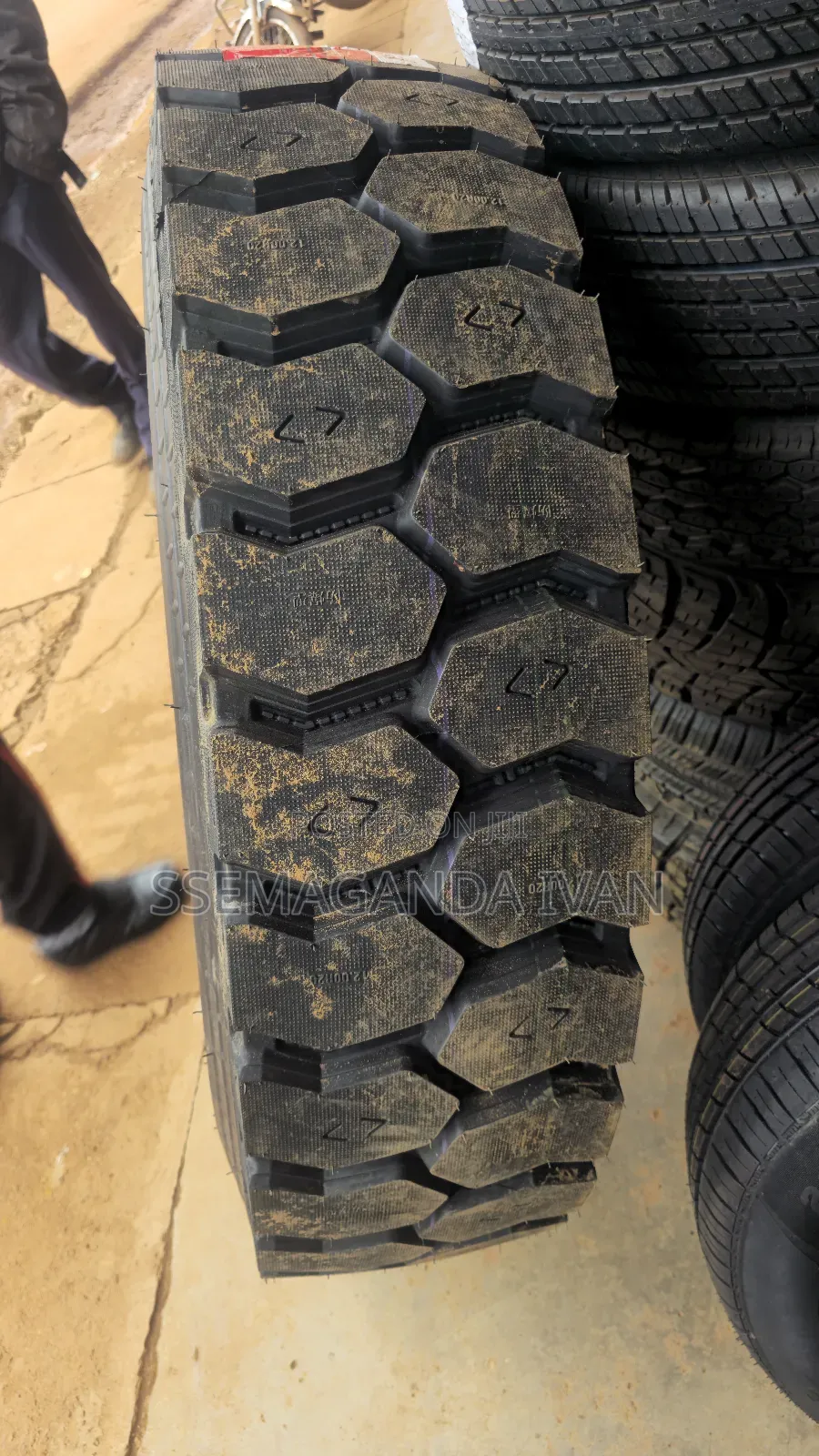 1200r20 Roriger Mudgrip Tyres With 24 Ply Ratings