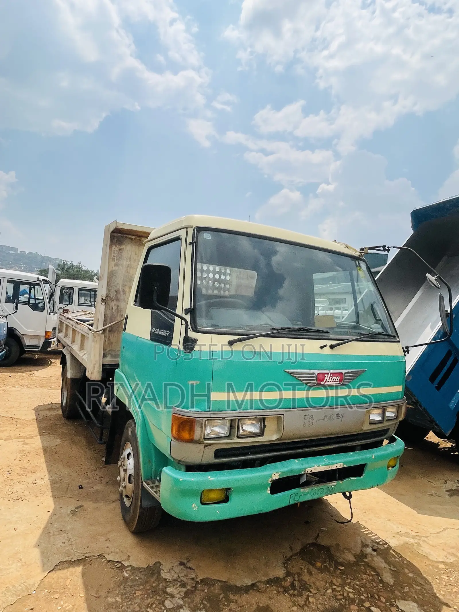 Hino Green Color