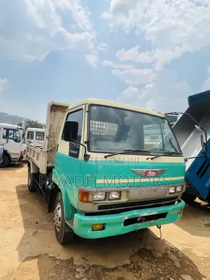 Hino Green Color