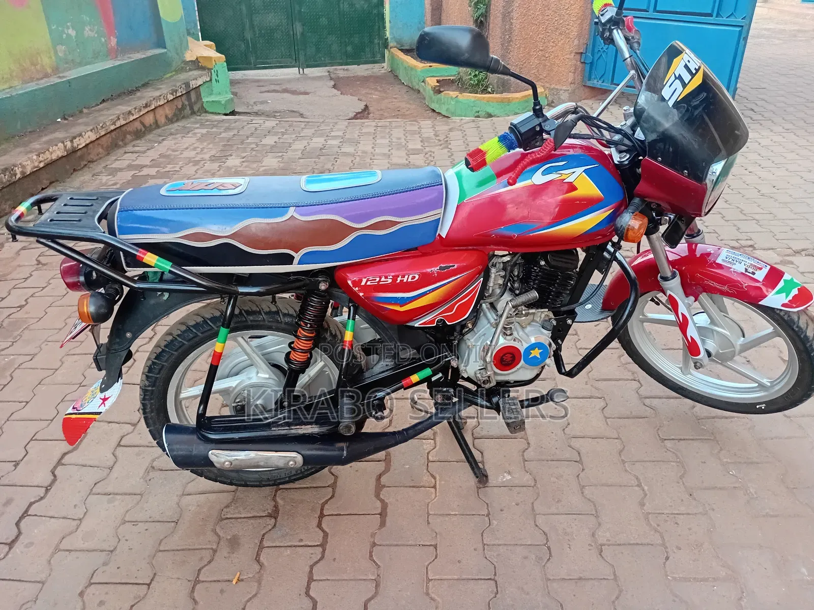 Bajaj CT 125X 2025 Red