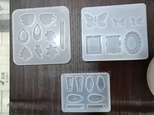 Epoxy~Resin Silcon Molds for Designing 3d, Ornaments
