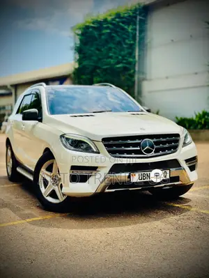 Mercedes-Benz M Class ML350 4dr SUV (3.5L 6cyl 7A) 2015 White