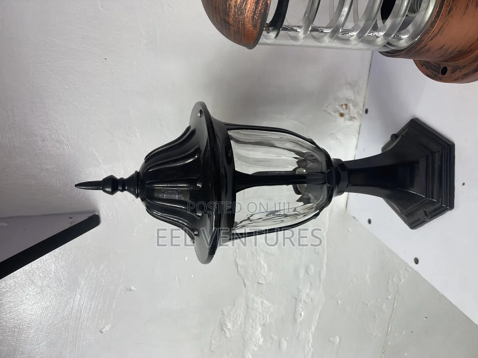 One Glass Outdoor Light