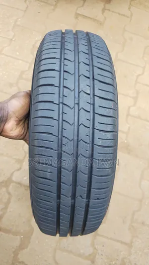 175/70r14 Used Japan Tyres for Sienta,Raum,Spacio, Alex