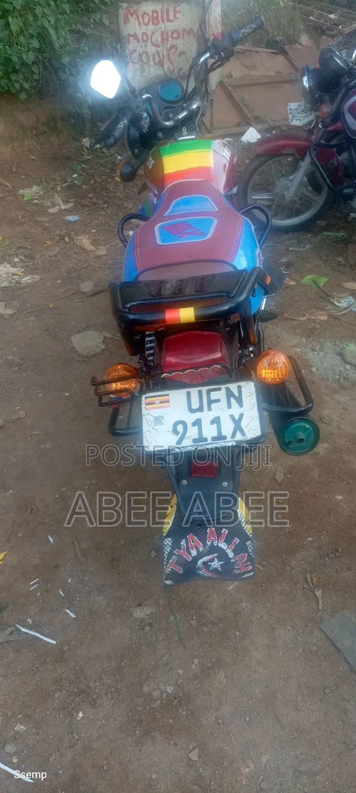 TVS HLX 125 2024 Red