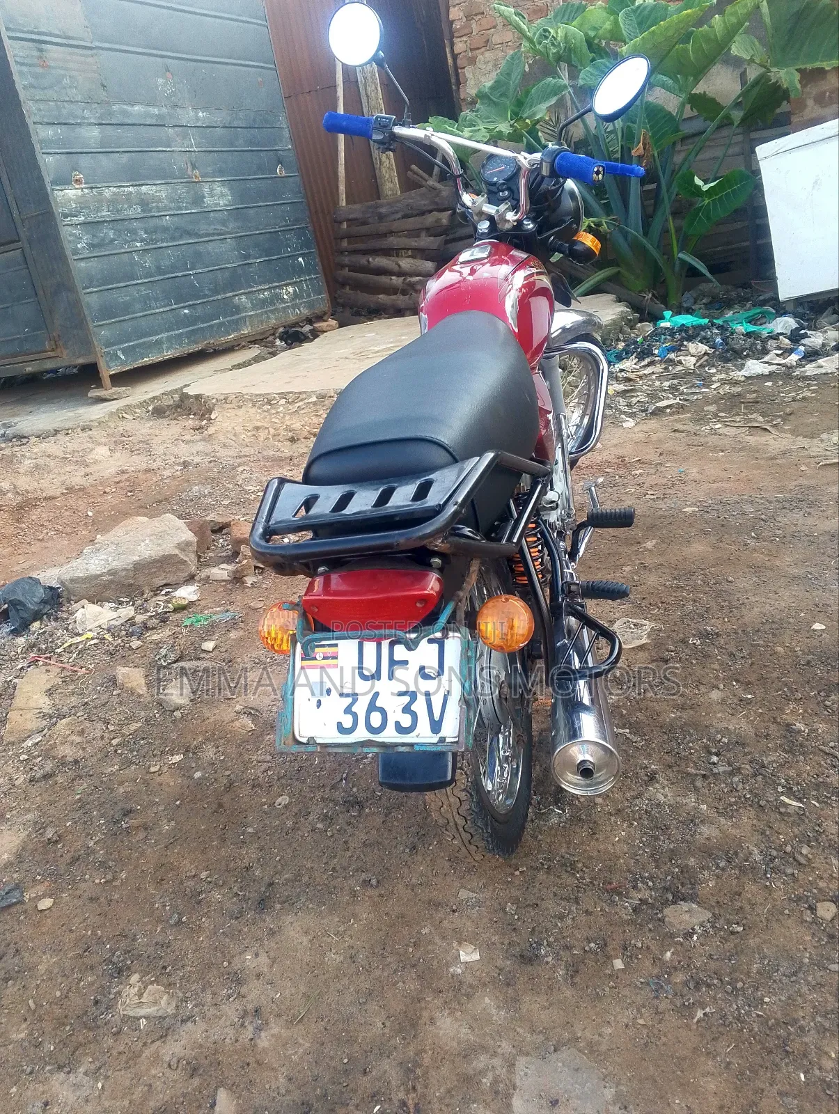Bajaj Boxer 100 2022 Red