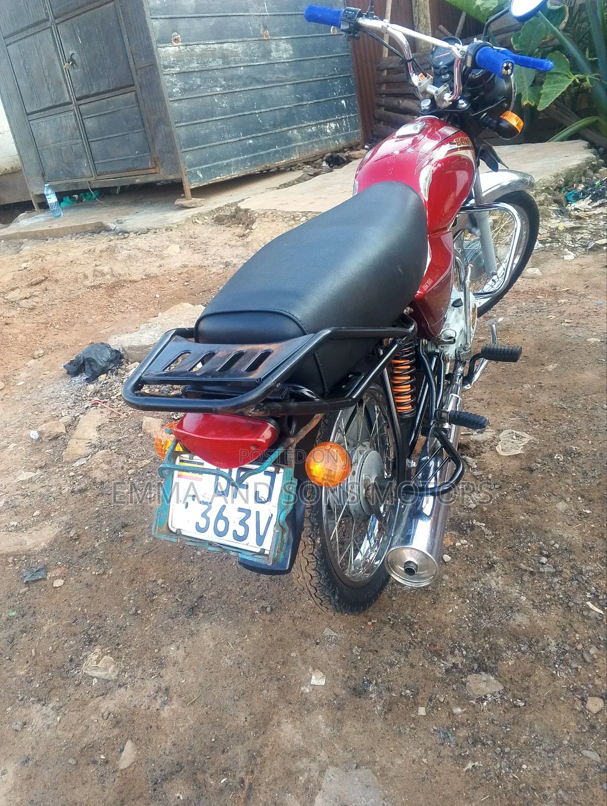 Bajaj Boxer 100 2022 Red